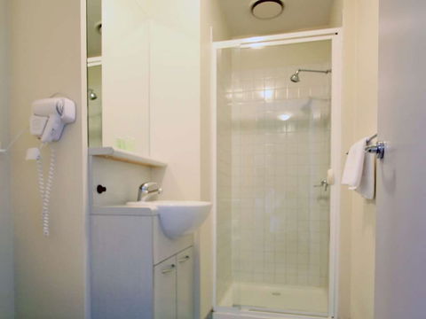 Arrow On Swanston - Accommodation VIC 5