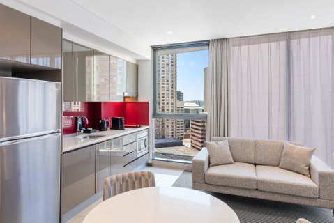 Meriton Suites Campbell Street - Accommodation VIC 4