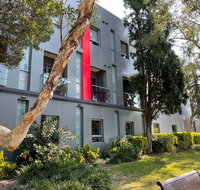 Best Western Plus Camperdown Suites - Accommodation VIC