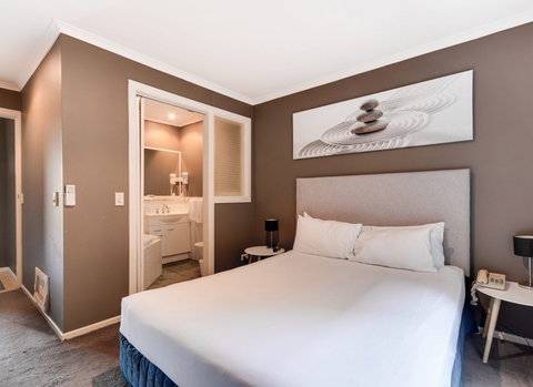 Aqualuna Beach Resort - Accommodation VIC 1