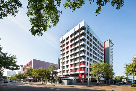 H On Smith Hotel - Accommodation VIC 1