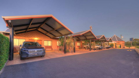 Best Western Ascot Lodge Motor Inn - Accommodation VIC 1