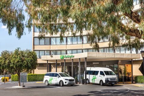 Holiday Inn Melbourne Airport - Accommodation VIC 2