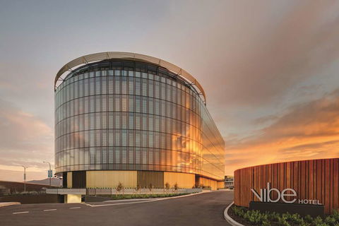Vibe Hotel Canberra Airport - Accommodation VIC 2