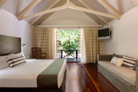 Hamilton Island Palm Bungalows - Accommodation VIC 0