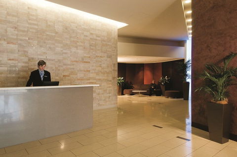 Oaks Casino Towers - Accommodation VIC 1