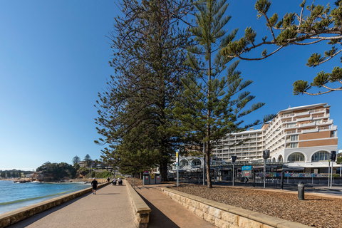 Crowne Plaza Terrigal - Accommodation VIC 16