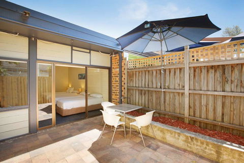 Nightcap At High Flyer Hotel - Accommodation VIC 8