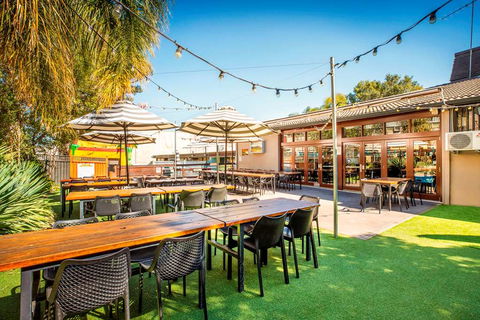 Nightcap At High Flyer Hotel - Accommodation VIC 17