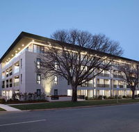 Knightsbridge Canberra - Accommodation VIC