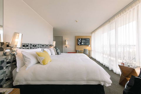 QT Canberra - Accommodation VIC 6