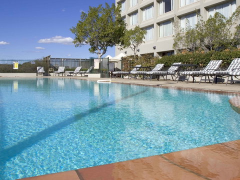Mercure Hotel Parramatta - Accommodation VIC 2