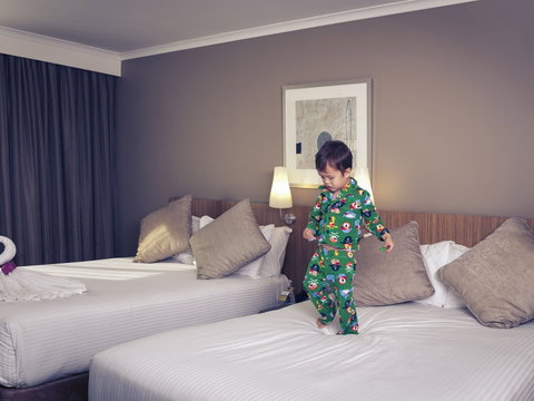 Mercure Hotel Parramatta - Accommodation VIC 16