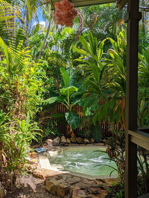 Palms City Resort - Accommodation VIC 7