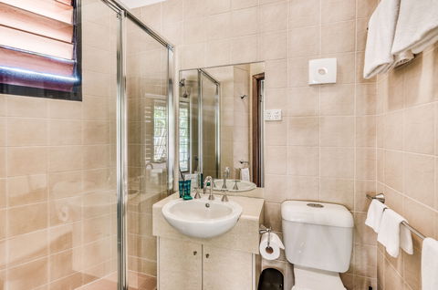 Palms City Resort - Accommodation VIC 8