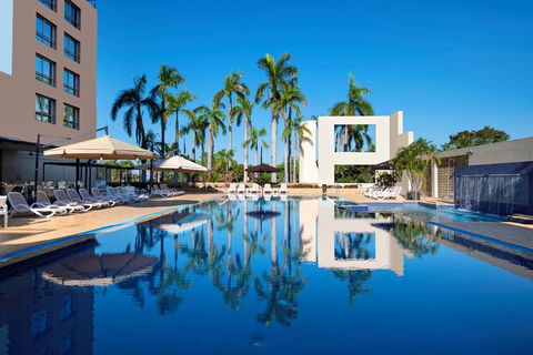 DoubleTree By Hilton Esplanade Darwin - Accommodation VIC 6