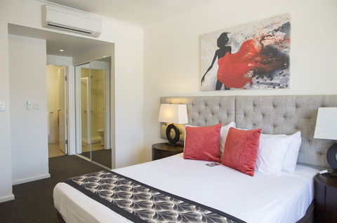 Metro Advance Apartments & Hotel - Accommodation VIC 7