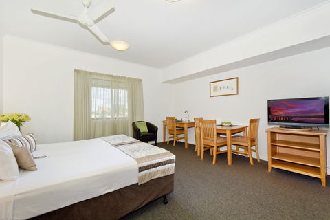 Metro Advance Apartments & Hotel - Accommodation VIC 12
