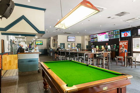 Hotel Frontier Darwin - Accommodation VIC 6