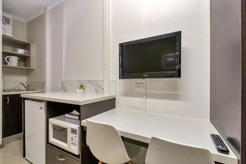 Vitina Studio Motel - Accommodation VIC 12