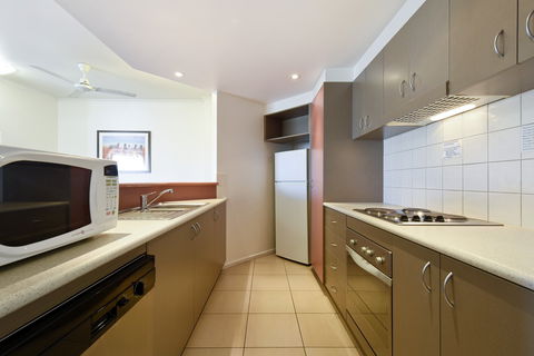 Metro Advance Apartments & Hotel - Accommodation VIC 4