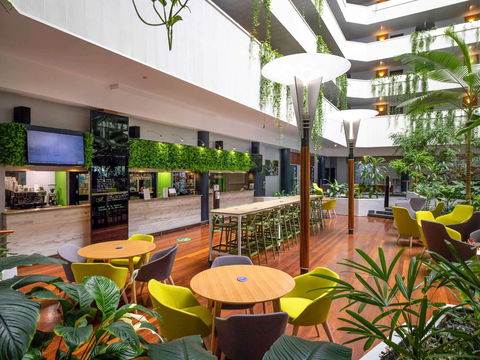 Novotel Darwin Atrium - Accommodation VIC 3