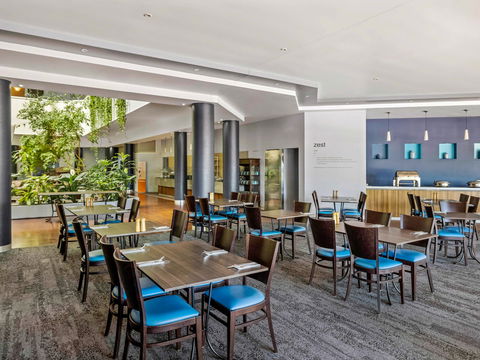 Novotel Darwin Atrium - Accommodation VIC 11