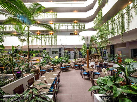 Novotel Darwin Atrium - Accommodation VIC 12