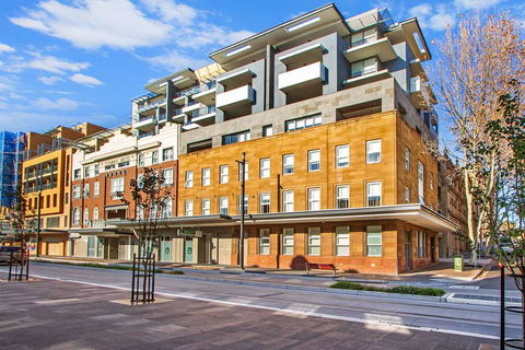 Terminus Apartment Hotel, Ascend Coll - Accommodation VIC 1