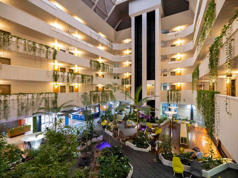 Novotel Darwin Atrium - Accommodation VIC 2
