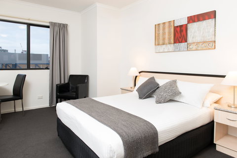 Adelaide Riviera Hotel - Accommodation VIC 2