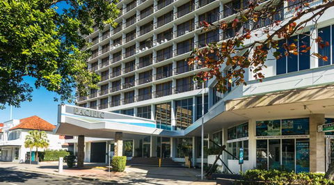 Pacific Hotel Cairns - Accommodation VIC 1
