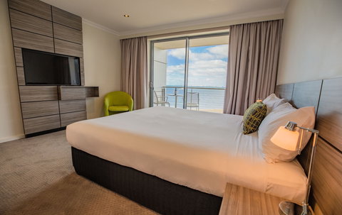 Aurora Ozone Hotel - Accommodation VIC 2