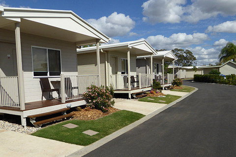 Chinchilla Tourist Park - Accommodation VIC 2