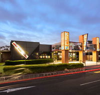 Nightcap at Keysborough Hotel - Accommodation VIC