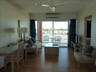 Cullen Bay Resorts - Accommodation VIC 5