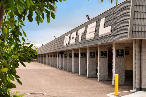 Dalrymple Motel - Accommodation VIC 0