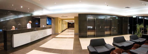 Atlantis Hotel - Accommodation VIC 2