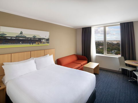 Mercure Sydney Bankstown - Accommodation VIC 6
