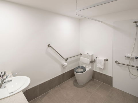 Mercure Sydney Bankstown - Accommodation VIC 14