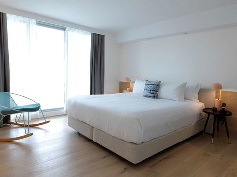 QT Bondi - Accommodation VIC 6