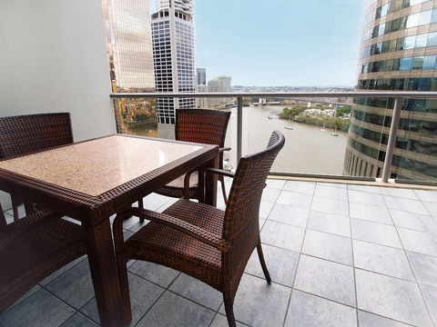 Oaks Felix - Accommodation VIC 3