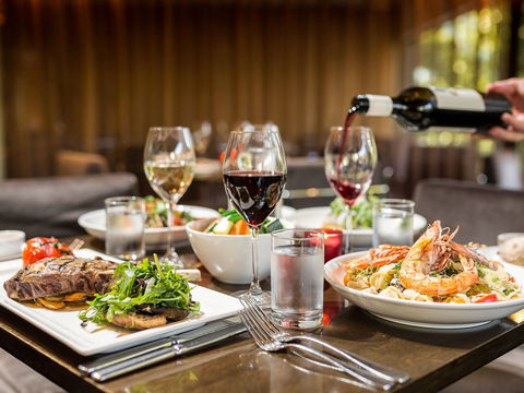 Novotel Canberra - Accommodation VIC 9