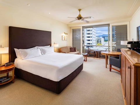 Pullman Reef Hotel Casino - Accommodation VIC 7