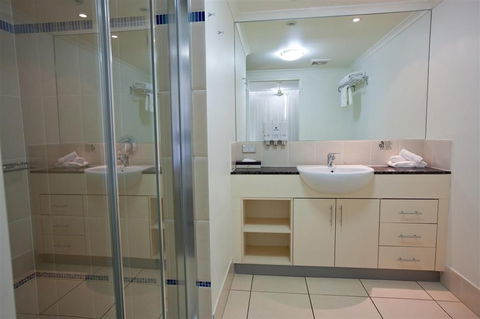 Park Regis City Quays - Accommodation VIC 13