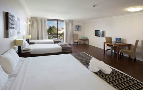 Cairns Plaza Hotel - Accommodation VIC 10