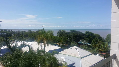 Cairns Plaza Hotel - Accommodation VIC 12