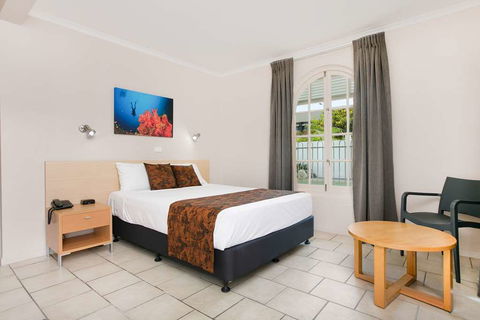 Comfort Inn Cairns City - Accommodation VIC 3