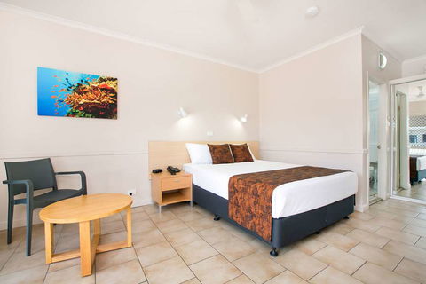 Comfort Inn Cairns City - Accommodation VIC 5