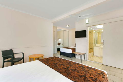 Comfort Inn Cairns City - Accommodation VIC 11